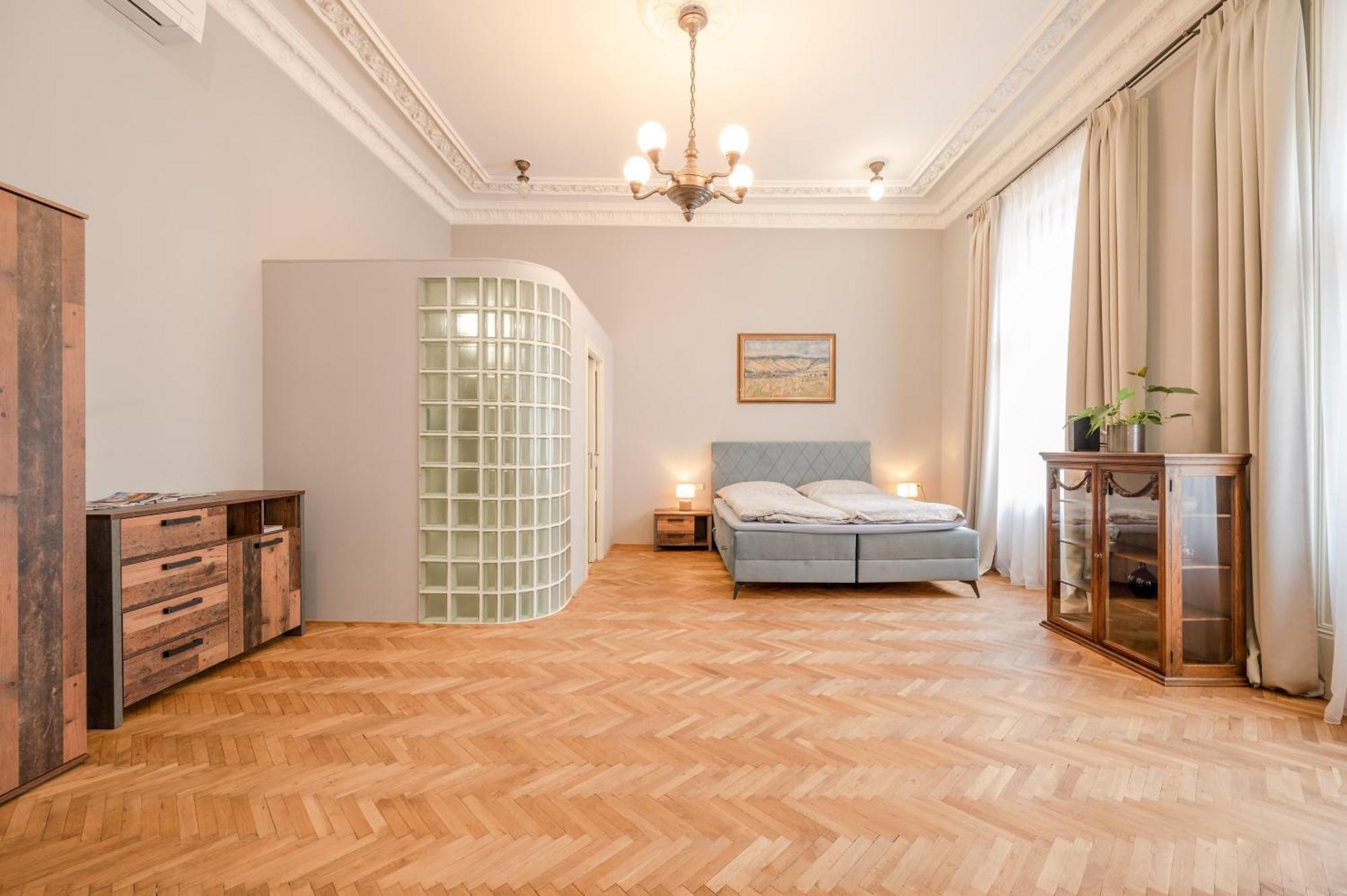 Palace Petrarca Praag Kamer foto